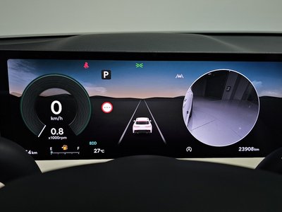 2024 Genesis GV70 — миниатюра 11