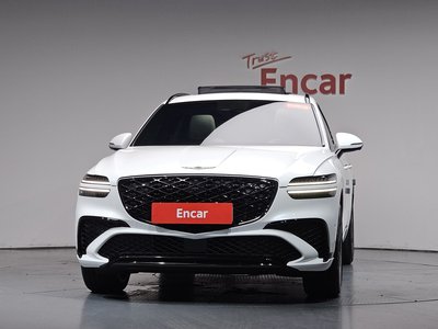 صورة 3 لـ 2024 Genesis GV70
