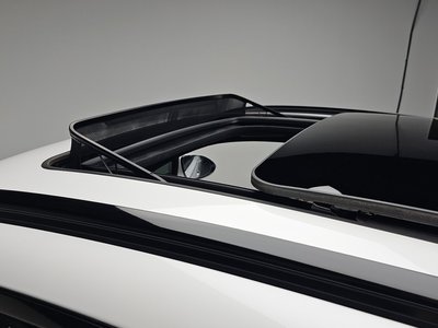 2024 Genesis GV70 — миниатюра 22