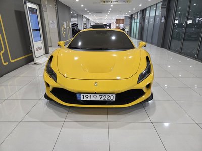 FERRARI F8 SPIDER - 2