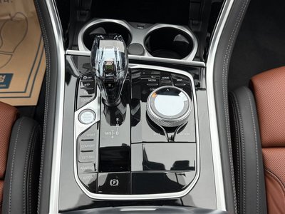 BMW 8 SERIES - 9