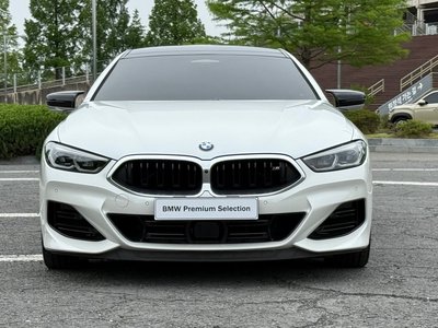 BMW 8 SERIES - 2
