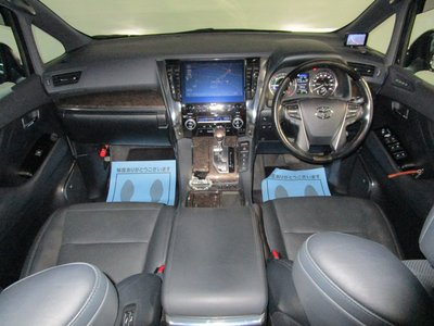 TOYOTA ALPHARD - 8