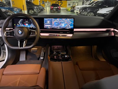 BMW 5 SERIES - 4