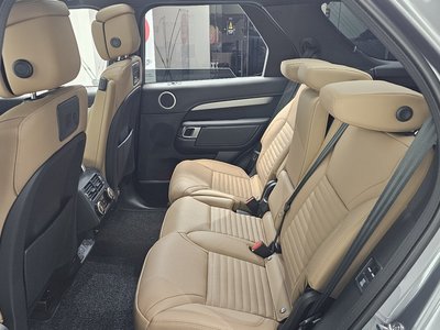 2026 LAND Rover DISCOVERY photo 4