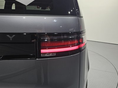 2026 LAND Rover DISCOVERY 缩略图 19