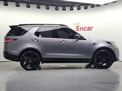 2026 LAND Rover DISCOVERY photo 6