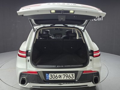 صورة مصغرة 33 لـ 2022 Genesis GV70