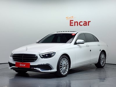 MERCEDES-BENZ E-CLASS - 1