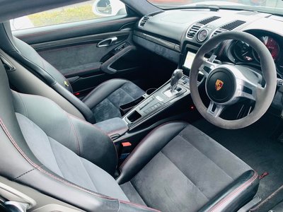 PORSCHE CAYMAN - 8