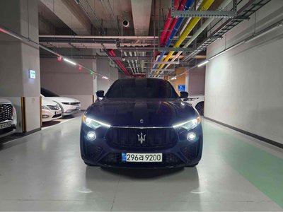 MASERATI LEVANTE
