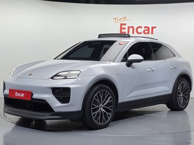 صورة 1 لـ 2025 Porsche MACAN