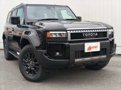 TOYOTA LAND CRUISER 250 - 5