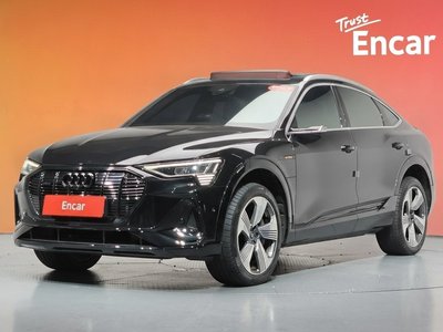 صورة 1 لـ 2023 AUDI E-TRON