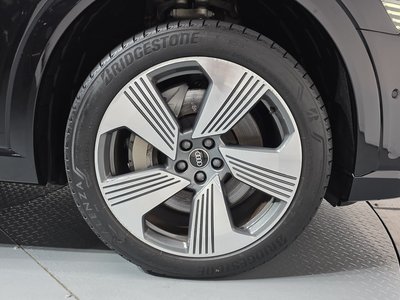 صورة 8 لـ 2023 AUDI E-TRON