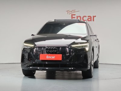 صورة 2 لـ 2023 AUDI E-TRON