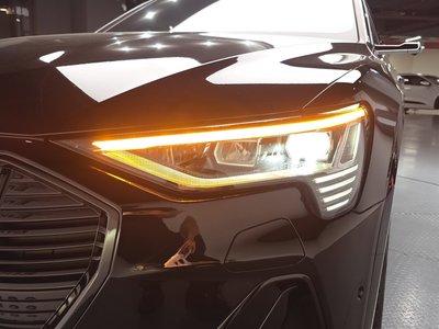 صورة 9 لـ 2023 AUDI E-TRON