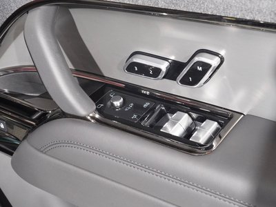 LAND ROVER RANGE ROVER SPORT 2024 thumbnail 23