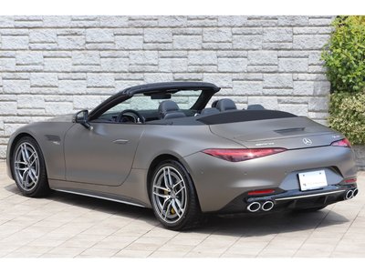 صورة 8 لـ 2023 Mercedes-BENZ SL