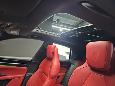 2025 Porsche MACAN 缩略图 13