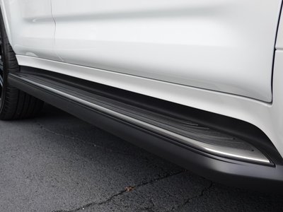 2025 Lexus LX thumbnail 12