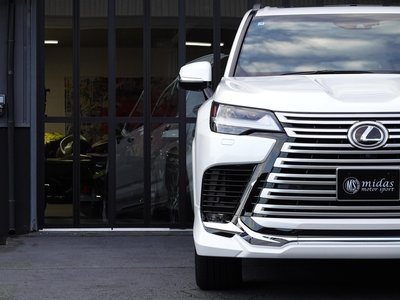 2025 Lexus LX — фото 5