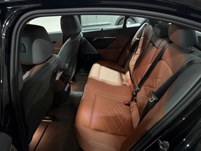 BMW 5 SERIES - 4