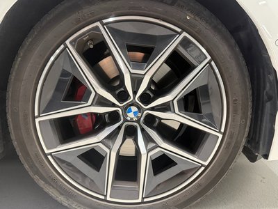 2024 BMW 5 SERIES 缩略图 13