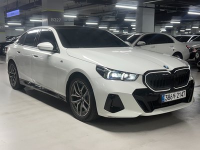 BMW 5 SERIES - 2