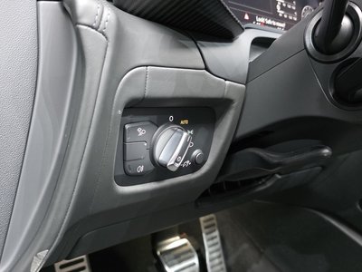 2019 AUDI R8 — миниатюра 19