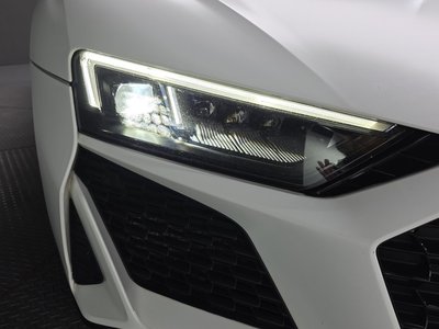 AUDI R8 - 9