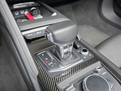 2019 AUDI R8 — миниатюра 12