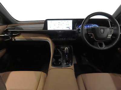 TOYOTA CROWN SPORT - 3