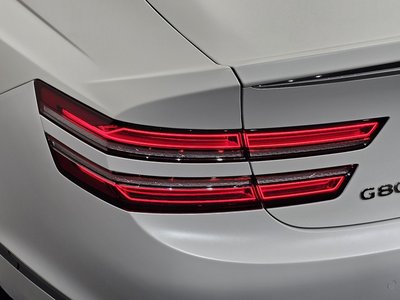 GENESIS G80 (RG3) - 10