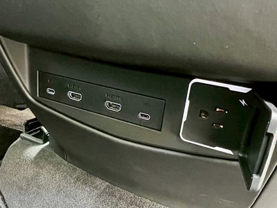 صورة مصغرة 27 لـ 2025 Cadillac ESCALADE