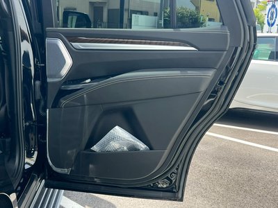 صورة مصغرة 67 لـ 2025 Cadillac ESCALADE