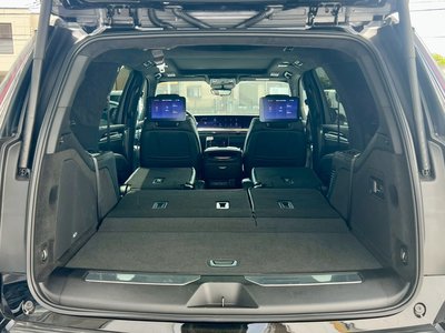 صورة مصغرة 32 لـ 2025 Cadillac ESCALADE