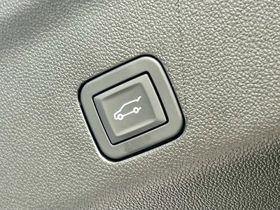 صورة مصغرة 33 لـ 2025 Cadillac ESCALADE