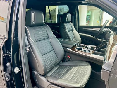 صورة مصغرة 22 لـ 2025 Cadillac ESCALADE