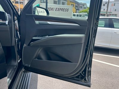 صورة مصغرة 68 لـ 2025 Cadillac ESCALADE