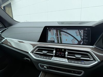 صورة مصغرة 31 لـ 2023 BMW X5