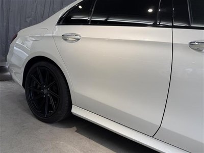 MERCEDES-BENZ E-CLASS - 6