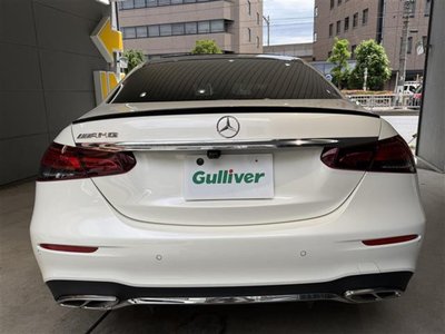 MERCEDES-BENZ E-CLASS - 8