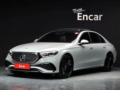MERCEDES-BENZ E-CLASS - 1