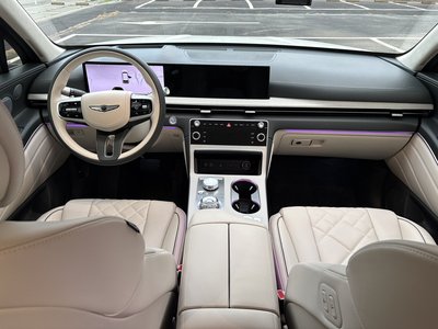 GENESIS GV80 - 10