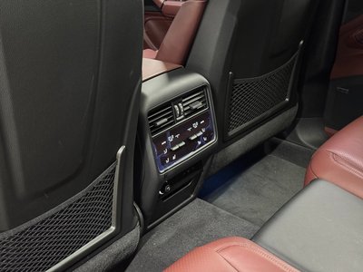 Thumbnail 12