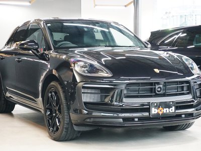 PORSCHE MACAN - 2