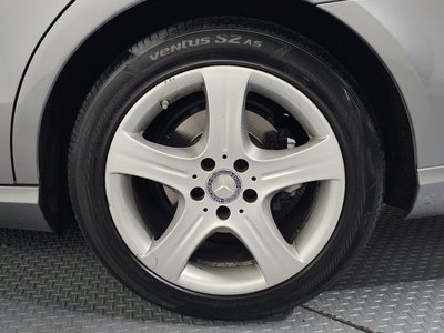 MERCEDES-BENZ E-CLASS - 6