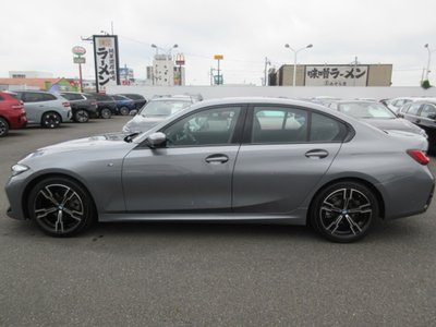 صورة 9 لـ 2025 BMW 3 SERIES