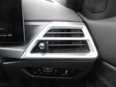 2025 BMW 3 SERIES 缩略图 48
